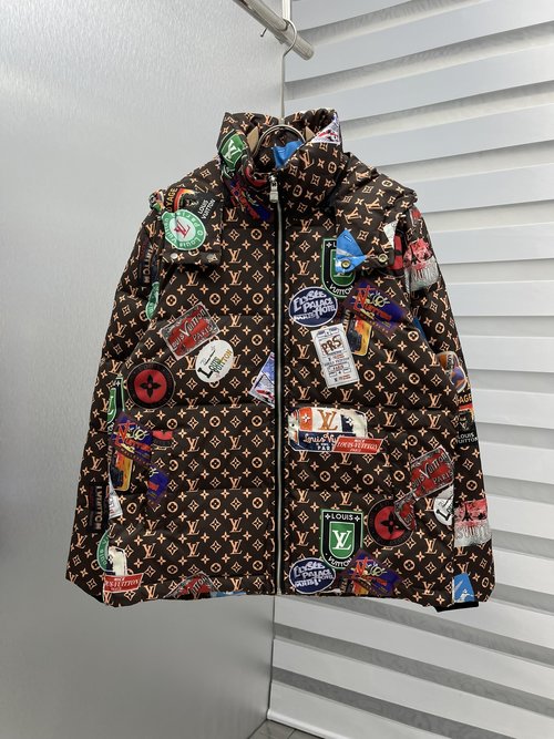 Louis Vuitton Premium 90% Down Jacket with Classic Logo and Color