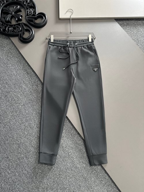 Prada Casual Pants with Excellent Texture