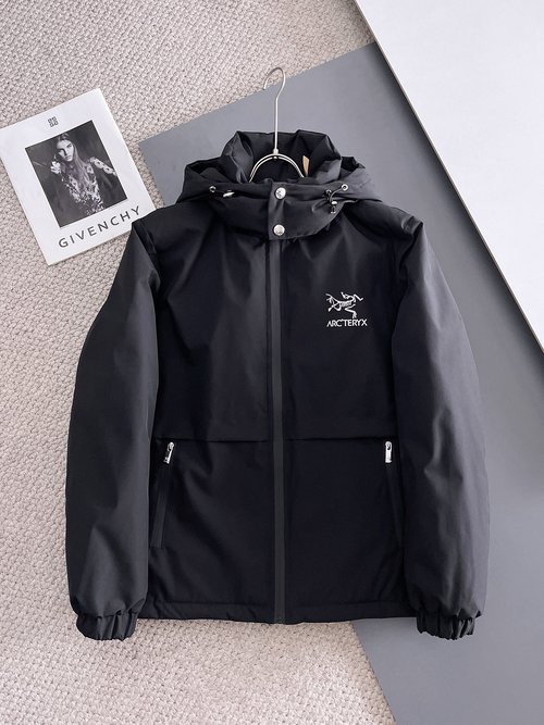 ArcTeryx Premium 90% Down Jacket with Classic Logo