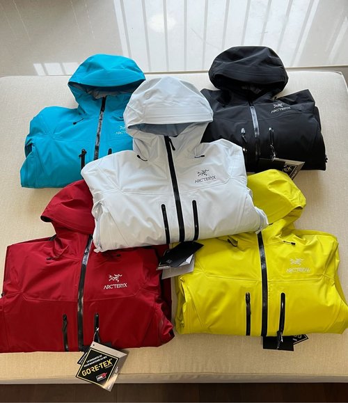 Prada Waterproof Down Outerwear for Outdoor Activities