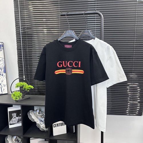 Gucci Classic Letter - Printed Short - Sleeve T - Shirt with Premium Features
