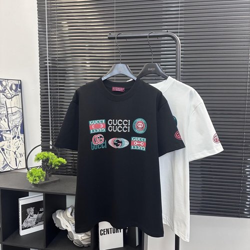 Gucci Multi-badge Logo Printed Short Sleeve Shirt