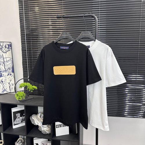 Louis Vuitton Handcrafted Letter Patch Short Sleeve