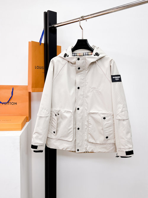 Burberry Pre-sale Jacket: High Breathability, Perfect Fit