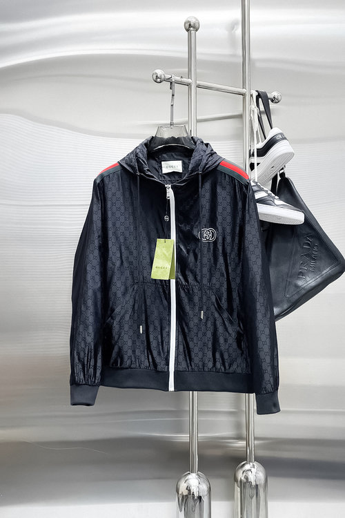 Gucci High-Quality Breathable and Comfortable Jacket with Brand Elements
