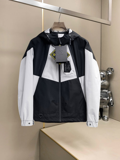 ArcTeryx Pre-sale Jackets: High Breathability