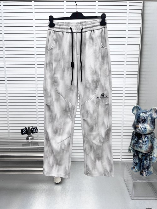 Balenciaga Newly Launched Casual Pants with Imported Fabric