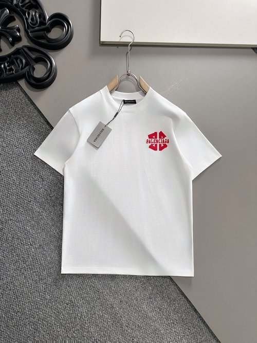 Balenciaga Cotton Short Sleeve T-shirt with a Heavy Logo Design