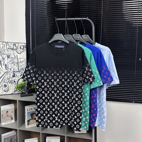 Louis Vuitton Printed Short-Sleeve T-Shirt in High-Quality Fabric