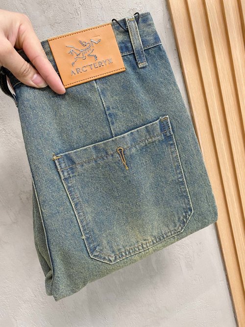 Louis Vuitton High-quality Vintage Texture Denim Jeans
