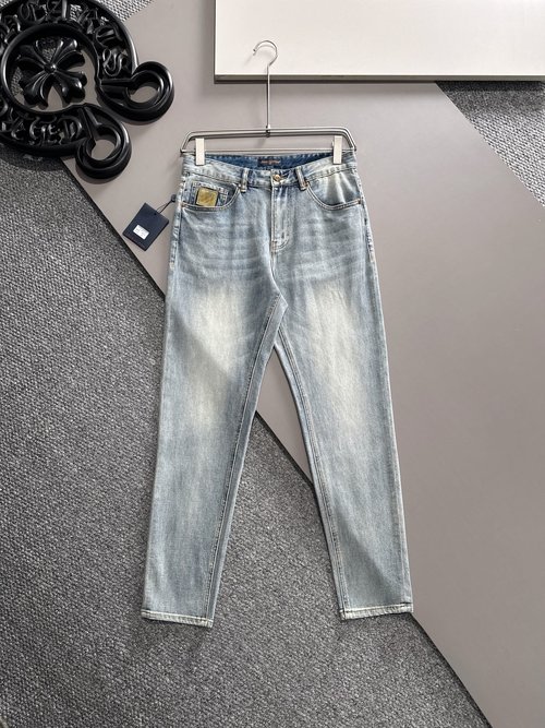Louis Vuitton Casual Jeans Made of Top-Quality Cotton for All Occasions