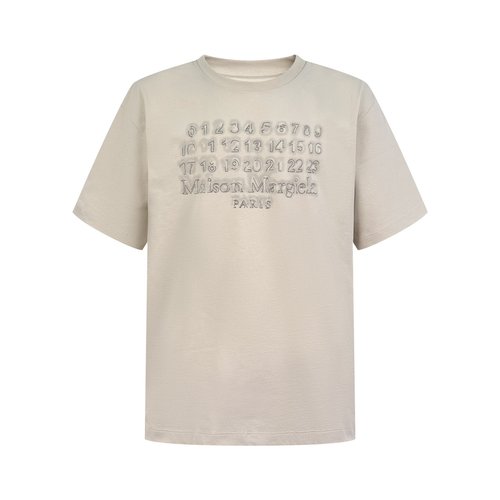 Maison Margiela Unfinished Embroidered Print Short Sleeve