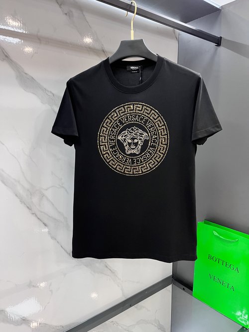 Versace Fashionable Short-sleeved T-Shirt with Logo Design