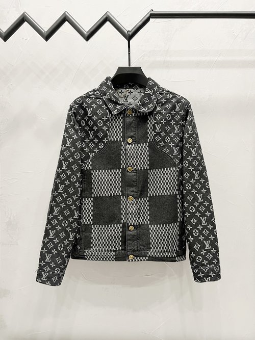 Louis Vuitton Denim Jacket with Fashionable Splicing Design