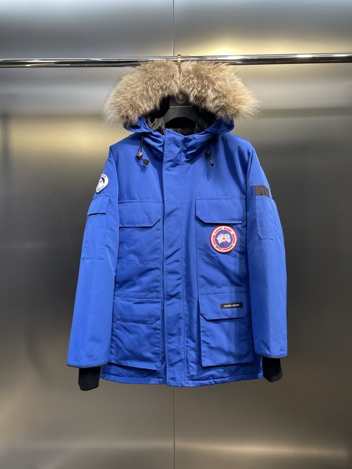 Canada Goose Classic Parka with High - Quality Materials