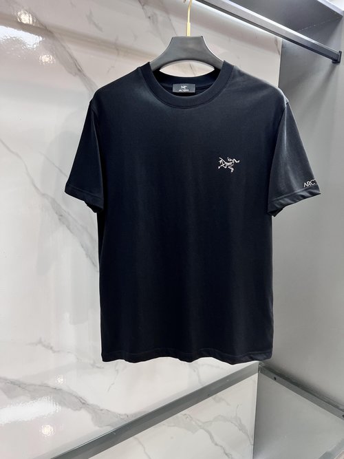 ArcTeryx Simple and Stylish Short Sleeve Shirt