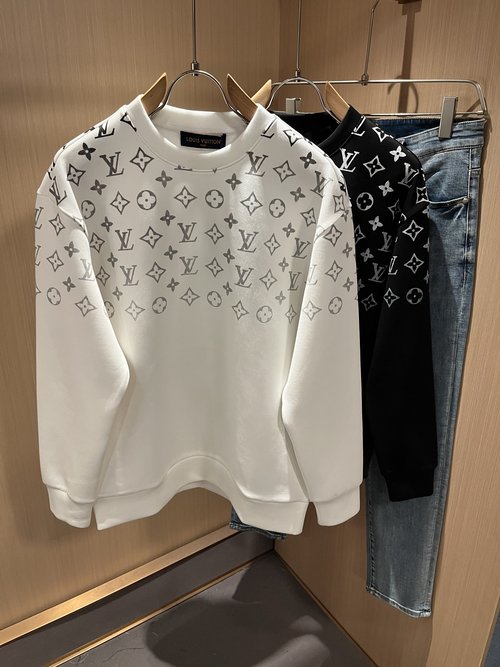 Louis Vuitton Long Sleeve Sweatshirt with Logo Print