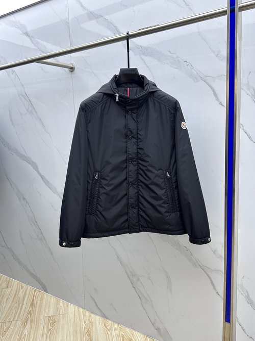 Moncler Removable Hood Cotton Wear for Daily