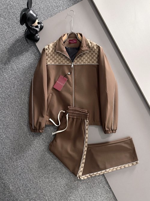 Gucci Premium Spliced Zipper Pocket Suit