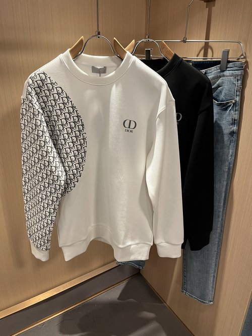 Dior Classic Cotton Long-Sleeve Logo Print Sweatshirt
