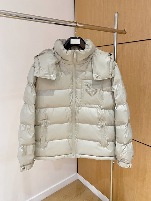 Prada Premium 90% Down Jacket with Logo and Plaid Design