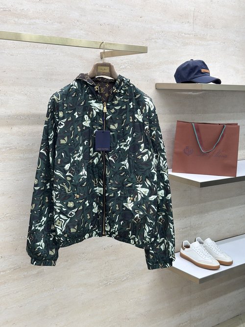 Louis Vuitton Double-Sided Camouflage Hooded Jacket