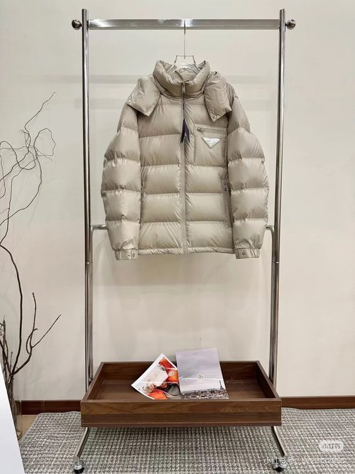 Prada Premium 90% Down Jacket with Logo and Color Block