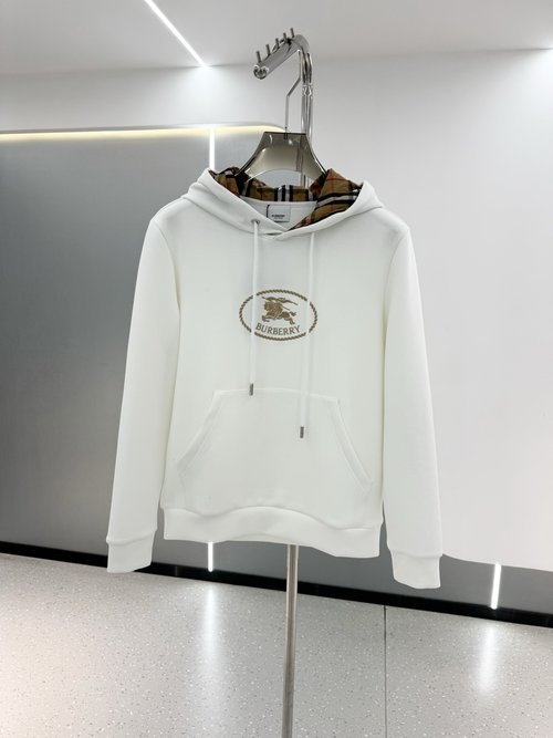 Burberry Exclusive Comfortable Hoodie for All Occasions
