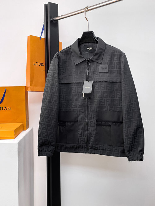 Fendi Pre-sale Jacket: High Comfort, Excellent Fit