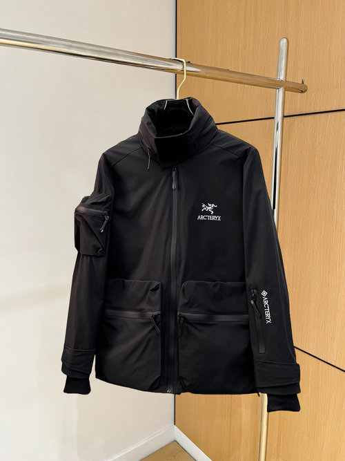 ArcTeryx Premium Jacket with Breathable Fabric and Nice Fit