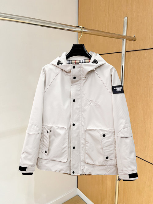 Burberry Returnable Jacket, Premium Fabric, Great Fit