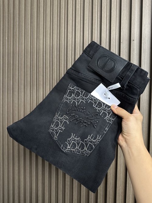 Dior Comfortable Stretch Denim Jeans with Brand Logo