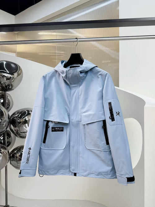 ArcTeryx Jacket Crafted from Premium Fabric with Exquisite Details