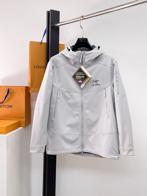 ArcTeryx Reversible Jacket with High Breathability