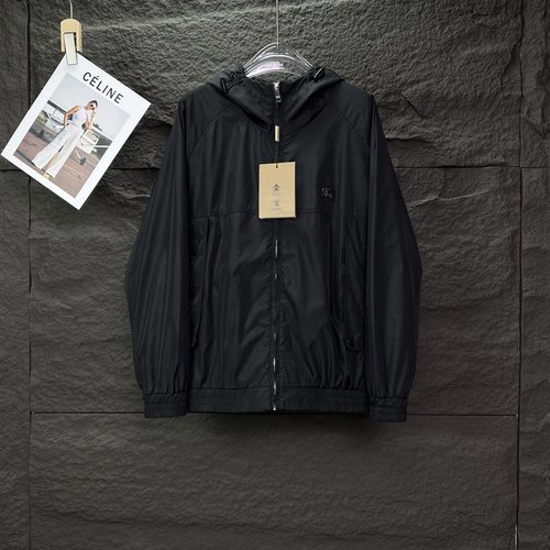 Burberry Waterproof Hooded Zipper Jacket with Logo Patch, Black