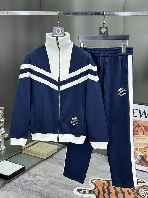 Louis Vuitton Top-Spliced Knitted Belt Casual Pant Set