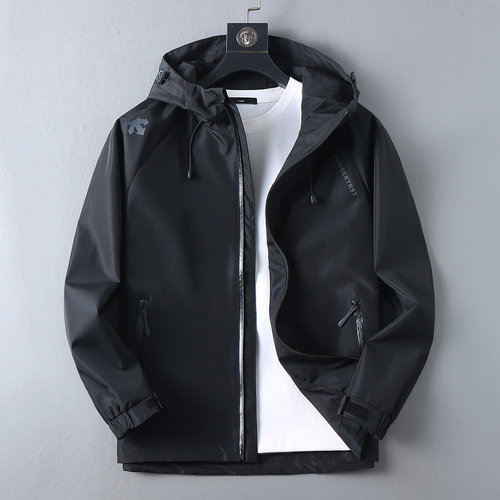 Descente Pre-sale Comfortable and Well-Fitting Jacket
