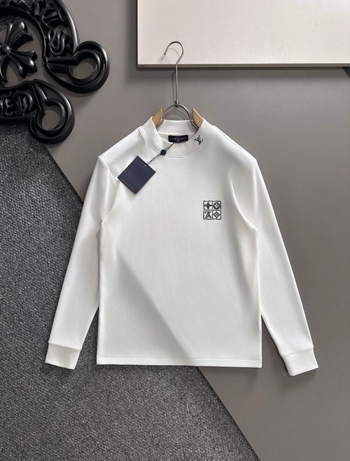 Louis Vuitton Fashionable Long-Sleeve T-Shirt with High Comfort