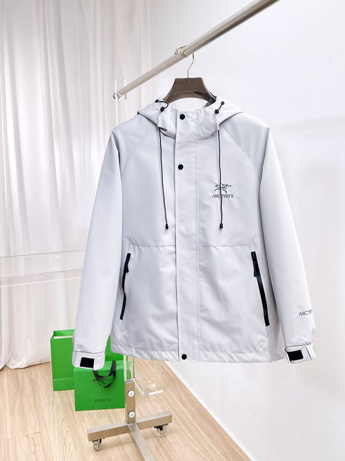 ArcTeryx Double-Wear Jacket with Premium Fabric and Great Fit