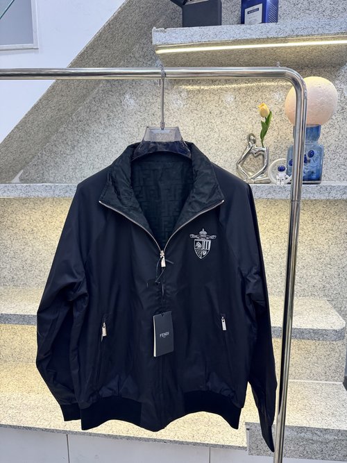Fendi Double-Sided Wearable Jacket with High Quality