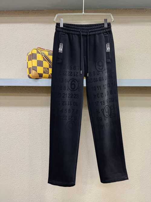 Maison Margiela New Casual Pants with Logo, High Comfort