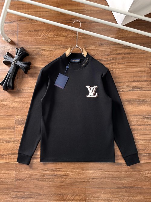 Louis Vuitton Fashionable Long-Sleeved T-Shirt for All Occasions