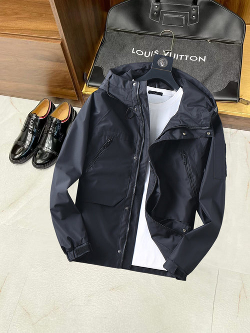 Burberry High-quality Jacket with Breathable Fabric