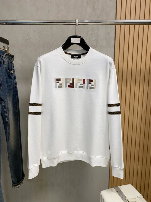 Fendi Top-quality Crew-neck Sweatshirt with Embroidery (No translation or optimization needed)