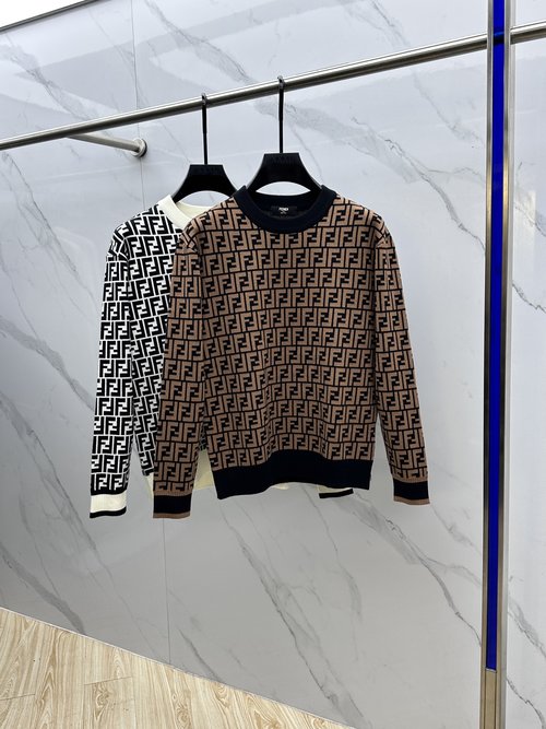 Fendi Premium Wool Blend Round Neck Sweater