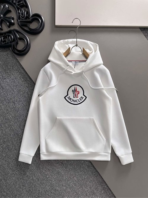 Moncler Fashionable Hoodie Crafted from Soft Cotton