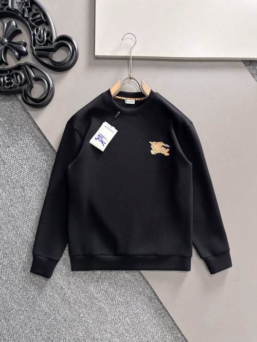 Burberry Embroidered Pullover Hoodie with Smooth Inner Fabric