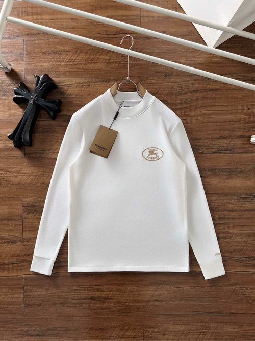 Burberry Fashionable Long-Sleeved T-Shirt with High Comfort