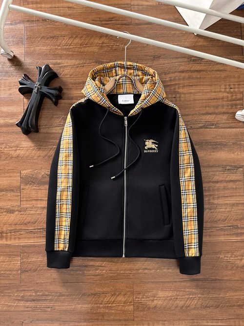 Burberry Zipped Hoodie: Comfortable and Fashionable