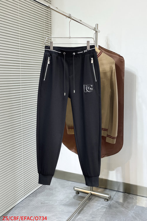 Dolce & Gabbana Comfortable Casual Pants with a Logo